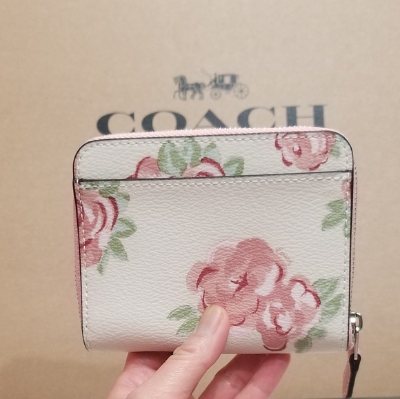 🔥LAST 1🔥NWT COACH ZIP AROUND WALLET - Picture 4 of 8